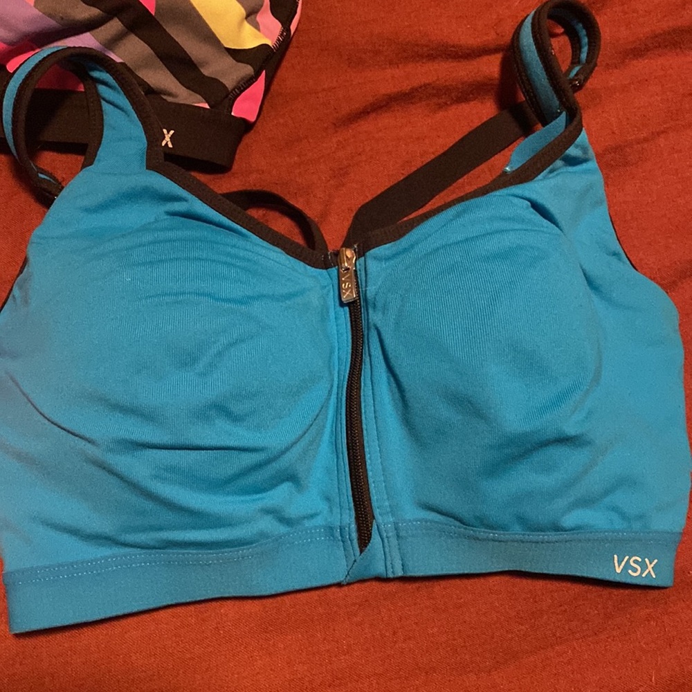 Lot of 3 Sports Bras Victoria Secret - Picture 2 of 5